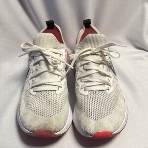 Nike Epic React Flyknit 2  Running Shoes/Sneakers Size 10 Women’s